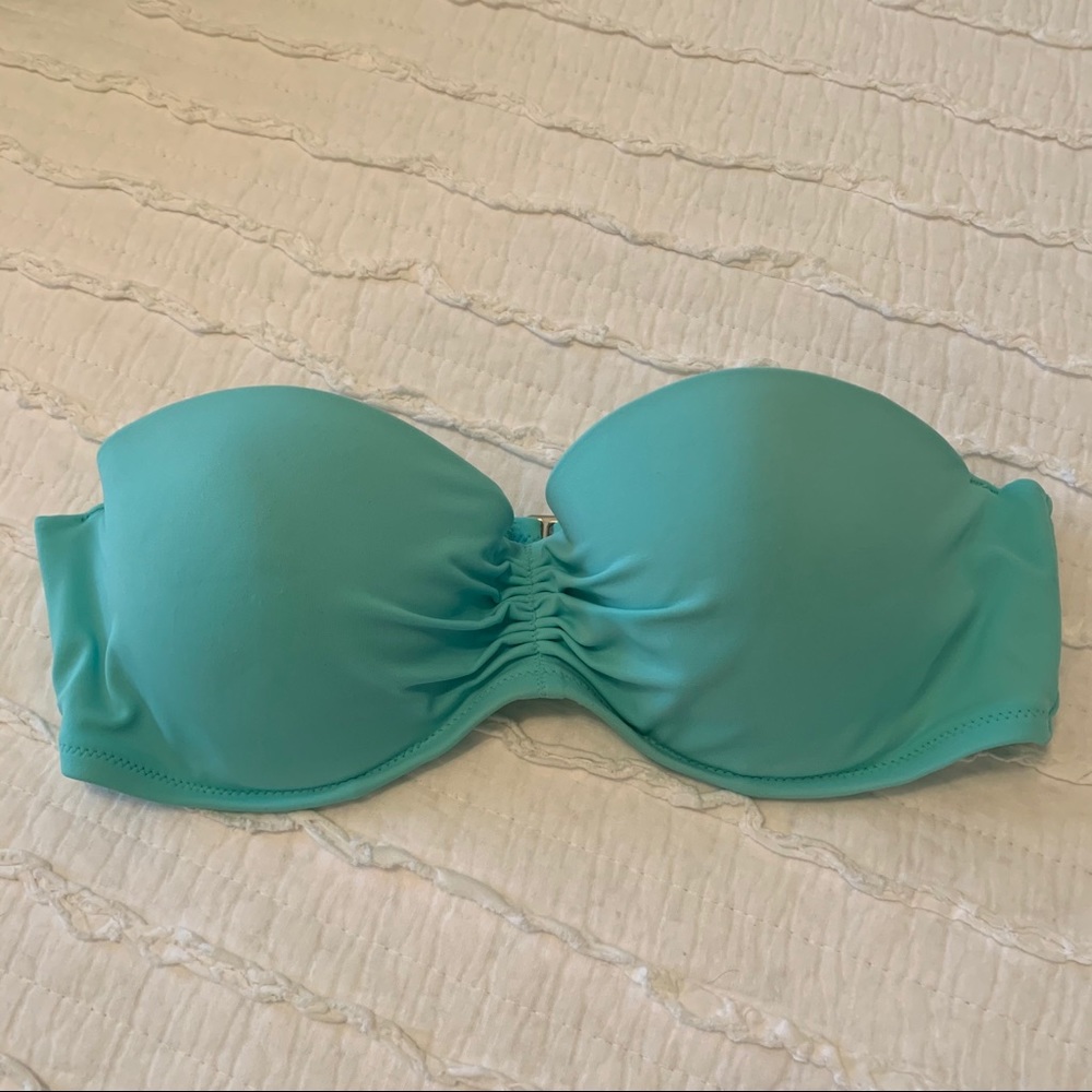 Victoria’s Secret Bikini Top